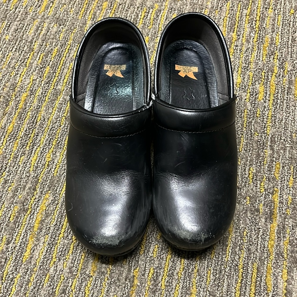 Dansko Good Used Condition Clogs